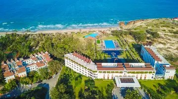 MUINE BAY RESORT