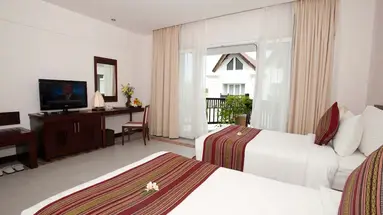 MUINE BAY RESORT