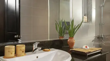 MUINE BAY RESORT