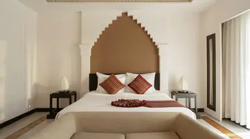 MUINE BAY RESORT
