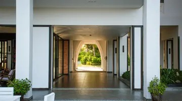 MUINE BAY RESORT