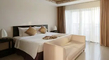 MUINE BAY RESORT