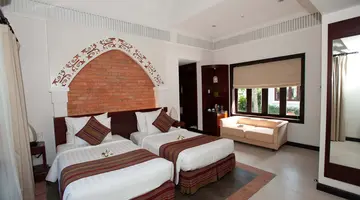 MUINE BAY RESORT