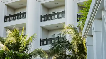 MUINE BAY RESORT