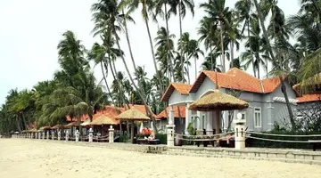 MUINE CENTURY BEACH RESORT & SPA