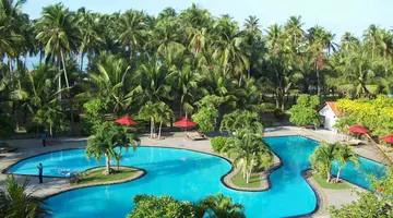 MUINE CENTURY BEACH RESORT & SPA