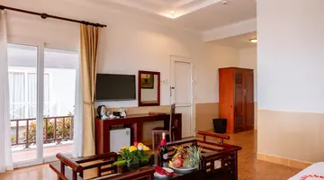 MUINE CENTURY BEACH RESORT & SPA
