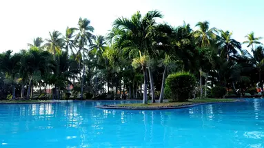 MUINE CENTURY BEACH RESORT & SPA
