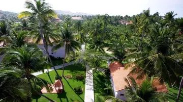MUINE CENTURY BEACH RESORT & SPA