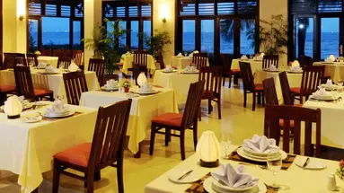 MUINE CENTURY BEACH RESORT & SPA