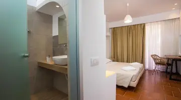 Muses Hotel
