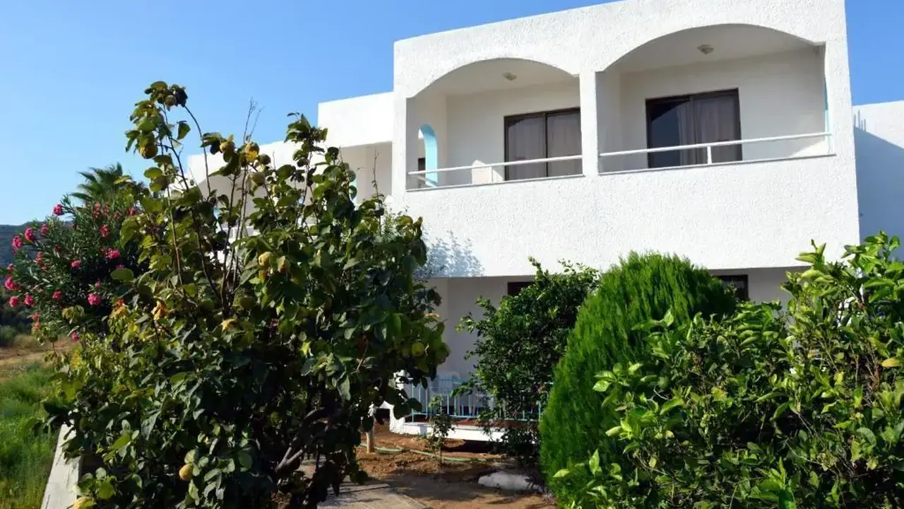 Muses Hotel
