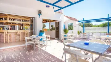 Muses Hotel