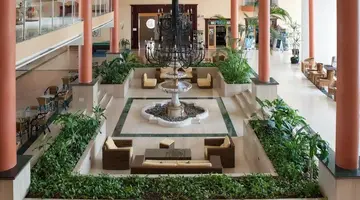 Muthu Golf Plaza