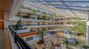 Muthu Oura Praia Hotel