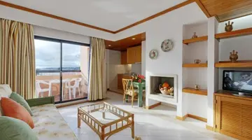 Muthu Oura Praia Hotel