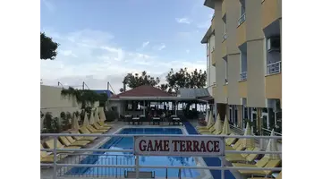 MUZ HOTEL