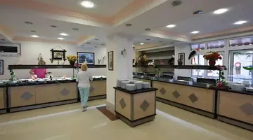 Muz Hotel