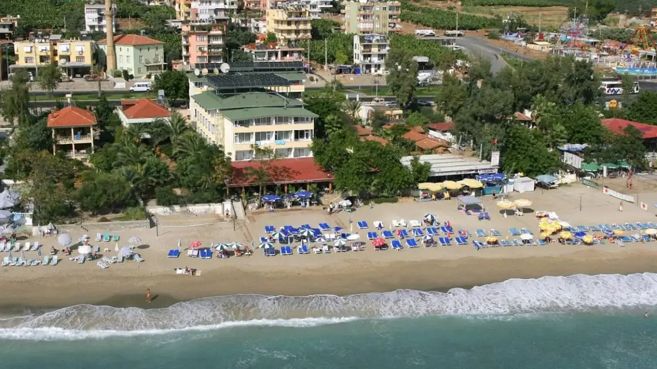 MUZ HOTEL