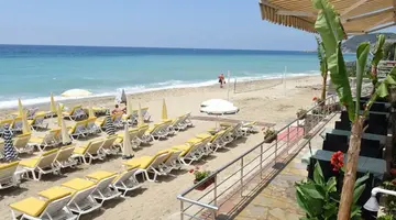 MUZ HOTEL