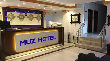 MUZ HOTEL