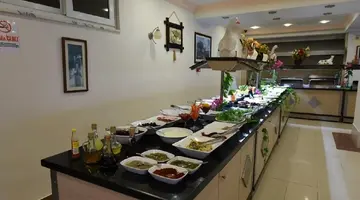 Muz Hotel