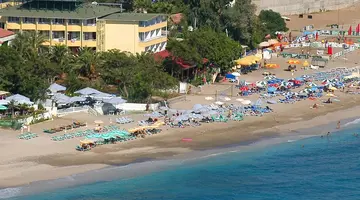 MUZ HOTEL