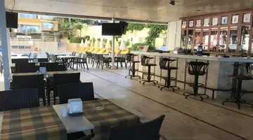 Muz Hotel