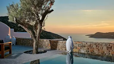 MYCONIAN AVATON