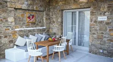 Myconian Crown Suites