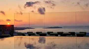 Myconian Korali Relais & Chateaux