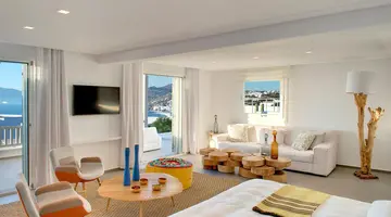 Myconian Korali Relais & Chateaux