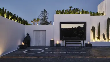 Myconian O Hotel
