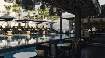 Myconian O Hotel