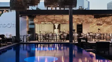 Myconian O Hotel