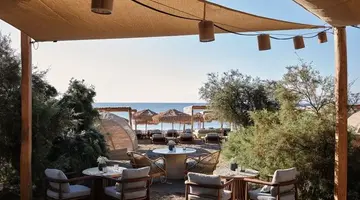Myconian Sunrise Relais And Châteaux Hot