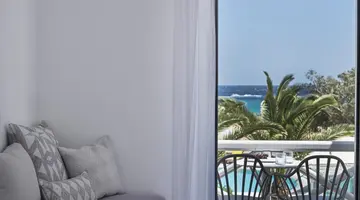 Myconian Sunrise Relais & Chateaux Hotel
