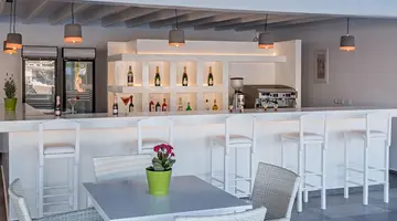 Myconian Sunrise Relais & Chateaux Hotel