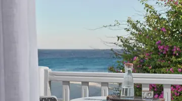 Myconian Sunrise Relais & Chateaux Hotel