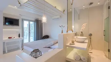 Myconian Sunrise Relais & Chateaux Hotel