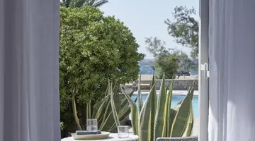 Myconian Sunrise Relais & Chateaux Hotel