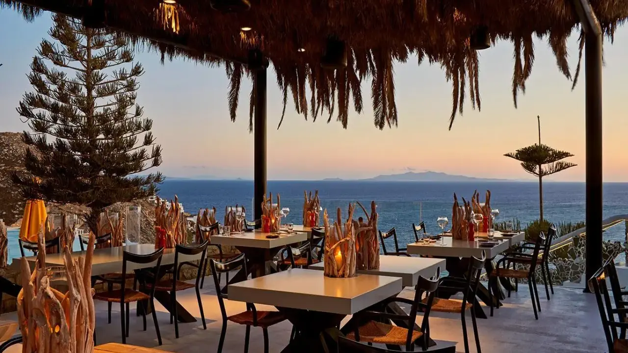 Myconian Utopia Relais & Chateaux