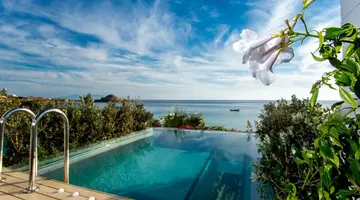 Mykonos Dove Beachfront Hotel
