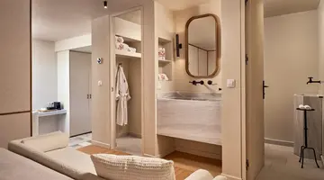 Mykonos Theoxenia