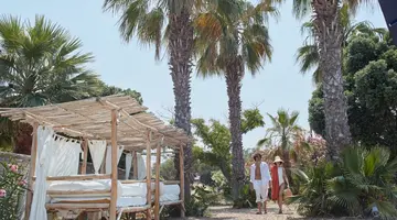Mykonos Theoxenia