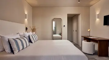 Mykonos Theoxenia