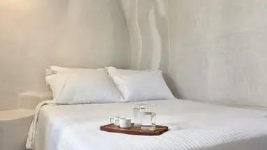 Mykonos Waves Beach House & Suites