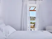 Mykonos Waves Beach House & Suites