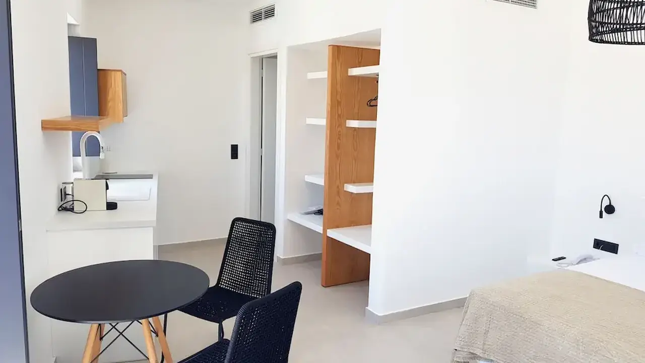 myLithos Suites