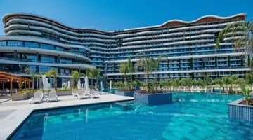 Mylome Luxury Hotel And Resort